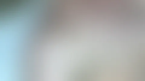 Bei meinem Dreier mega geschwitzt. Nur für Feed Abo´s.