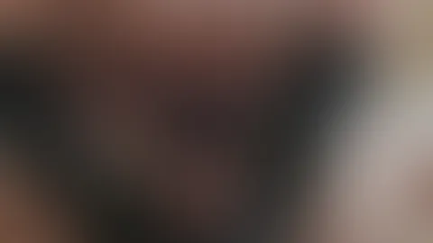 Handjob mit Latexhandschuhe🍆🤤 Ich trage meine neuen echten schwarzen Latex Handschuhe 😋 und hole meinem Freund einen runter mit schön viel Öl💦 Hin und wieder Dirty talk🤤 Du siehst auch meine nack