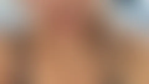 Hol in raus und w***s ihn schön geil! Und spritz richtig schön für mich ab! 💦😍