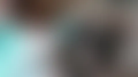 Wie‘s mich anmacht, wenn er vor Erregung stöhnt, während ich ihn anpasse! 💦 Wer würde sich denn von mir auch mal gerne auf den S*****z p**sen lassen? 🥰 An dem Tag hab ich ihm auch noch so dermaßen i