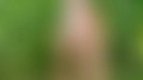 Im blauen Dessous strecke ich dir meinen A***h entgegen. Hast du den Mut für Outdoor Spass?
