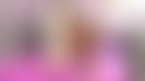 Geile Slipveredelung Endlich mal wieder ein kleiner, geiler Solo-Clip mit deiner DirtyTina. Heute veredele ich einen meiner Lieblings-Slips für dich, gewürzt mit heißem DirtyTalk. Schau zu wie ich de
