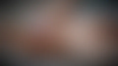 Gefällt dir mein nackter Körper… meine gespreizten Beine… Ich warte nur auf dich, Mann… also komm… 😏