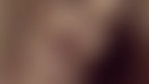 Nasser geiler Dirty Talk im Flüsterton und der Hirnf**k, den du brauchst.