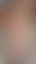 Guten Morgen 🥰 nimmst du mich so direkt hier auf dem Teppich von vorne ? Kannst du meine P***y sehen, füllst du mich aus?