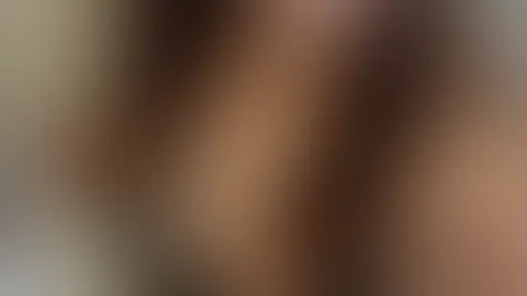 Mein Herz ist aus einem Grund auf meinem Oberschenkel markiert... es ist deine Landkarte, wo die Verehrung wirklich beginnt 🖤