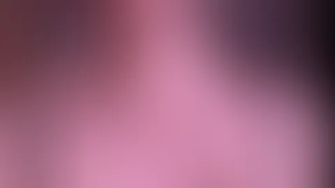 Möchte mir jemand beim Ausziehen helfen?