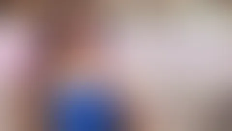 Puh es ist echt schon Freitag und ich lieg alleine und gelangweilt aufm Sofa, so kommt raus ihr Stubenhocker, wem geht es genauso wie mir! Outet euch 😂😂😂😂