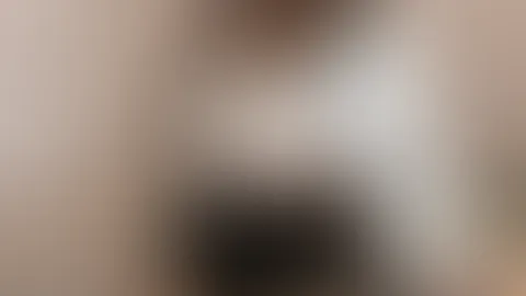 Was schaust du dir da an? Zieh schnell deine Hose aus und mach mit!