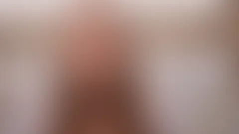 Just me getting a bit too close to the camera.. I didn’t really feel like pulling back