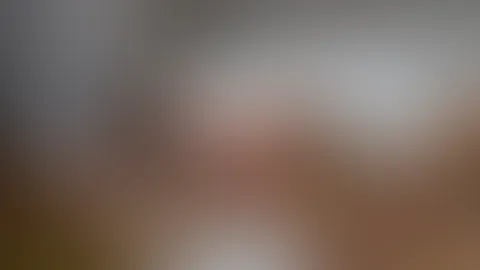 Den not geilen Nuten F**ker Sporthotel mit Micro Bikini verführt !