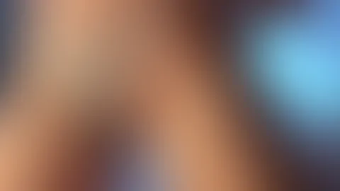 ich fessel mich selbst mit handschellen und reite auf meinem bett đŠđ„”
