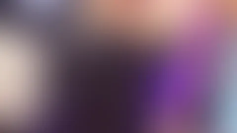 Leute!! Erster Tag!! Verpasse nicht die Gelegenheit, das neue Mädchen kennenzulernen, das immer geil und bereit ist.