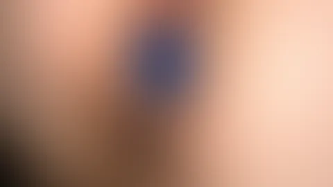 Was ein C******eđ- wie geil es rauslĂ€uft und mein Plug schön funkelt đđ€