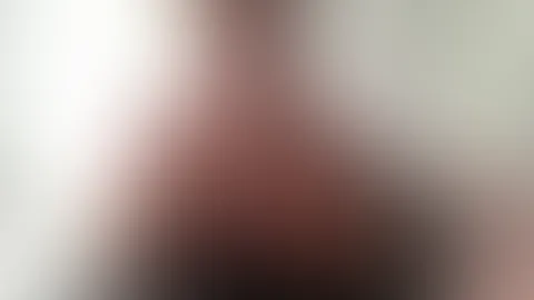 Ich f****r meine geile MILF-M****I für DICH! Mir ist so richtig danach meine geile MILF F***e für dich zu f**ken! Ganz intensiv und nur mit dem F****r damit ich mich so richtig reil Spüre. Merke wie