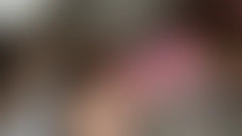 <33