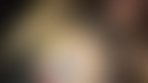 Weihnachten steht vor der Tür, ob ich mich für den Weihnachtsmann ausziehe…? …und wie ich das machen würde… 😏😈