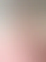 Hi duđ, wie schon angedeutet, gibt es heute ein geiles Foto mit Höschen auf der Seite und Spielzeug in der P***yđ„”.