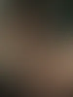 Lust auf eine heiße Nummer im Auto? 😈 Meine prallen Titten und P***y habe ich schon für dich freigelegt. 😏