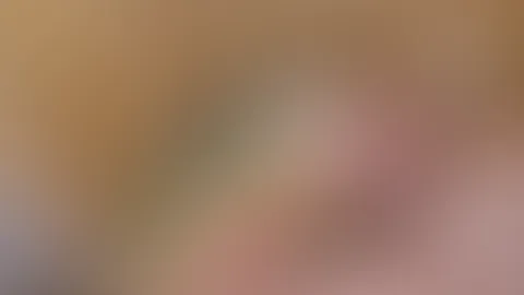 Blowjob Sexvideo in der Sauna + doggyfuck c******e Orgasmus