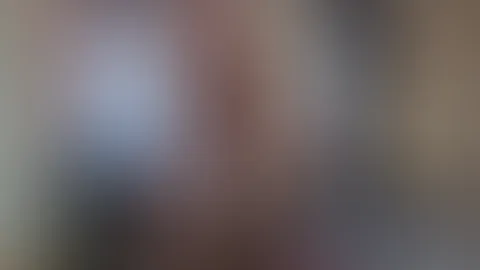 Ich brauche S******e und diene für sie !!