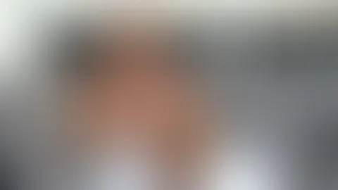 😈