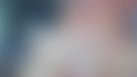 haha, mein Nachbar war draußen, während ich draußen saß. Würdest du mich heimlich beobachten? 👀
