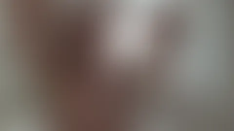Ich kühle mich einwenig ab 💦💦 im Chat wurde mir ganz schön eingeheizt 😈🥵