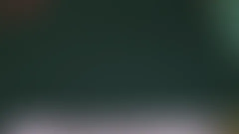 Team nackt? 😍 oder Team dessous? 🔥 schreibt in die Kommentare // Wenn du ein Feed- ABO hinterlassen hast, bekommst du die Auflösung morgen vergünstigt in deinen Chat 💭🍒