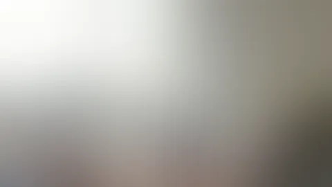 Da ist es..siehst du wie geil ich gekommen bin?Zwar eine kleine schnelle Nummer aber Ohooooo 🥵💦 Lass mich deine W***svorlage sein und stell dir vor wie ich so vor dir sitze 🤩🥵😈