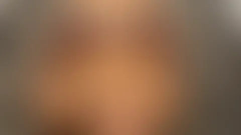Ich hoffe, dein Wochenende hat genau die richtige Mischung aus Entspannung… und Gedanken, die dich immer wieder schmunzeln lassen, weil sie ein kleines bisschen zu unanständig sind.  Vielleicht erwisc