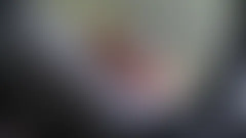 Squirte vorm Spiegel💦