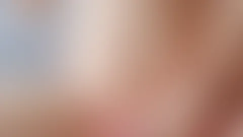 Ich warte auf dich in meinen kleinen rosa Höschen. Komm nur näher zu mir, komm und streichle meinen weichen Körper. Gefallen dir meine Brüste? Und was wäre, wenn du mit deiner Hand unter mein Höschen
