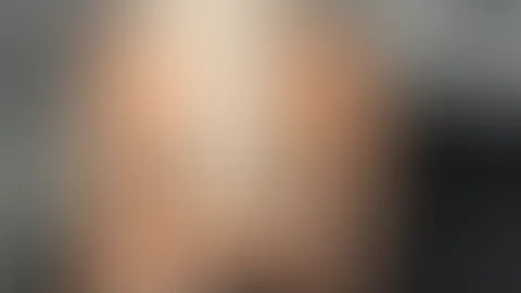 Diesen NYLON A***h bekommst du ausgepackt! Wenn du mir heute folgst und meinen FEED durchstöberst kostenlos!