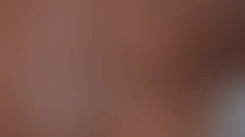 Schau mir zu wie ich mir meine Brüste massiere und meine f***e👅