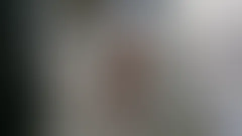 Meine p***y braucht das! Das erste Mal geil vor der Cam