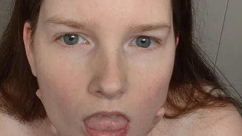 Femdom kann auch devot đ„