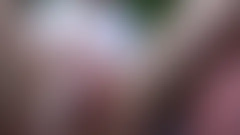 OUTDOOR VATERTAGS S****T!! Squirten an Vatertag im Wald, hoffentlich werde ich nicht erwischt! Ich habe mir ein Plätzchen im Wald gesucht, an dem ich ungestört bin! Hier laufen jedoch einige Männer h