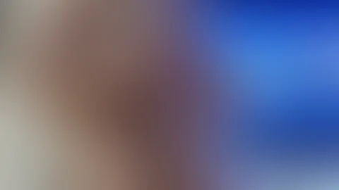 😈