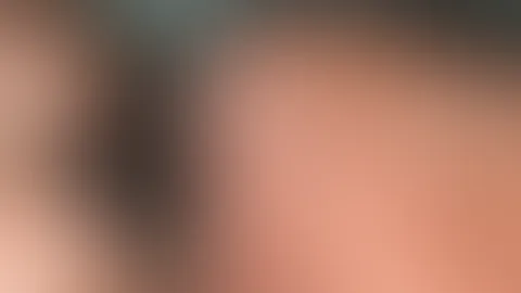 Nippelklemmen an den Schamlippen und dabei selbst fingern 🥵🔥