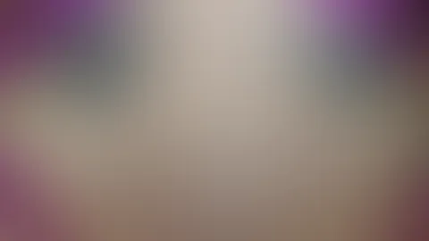 Schau dir meine kleine nasse P***y an ❣️ Da hat Mann mich glatt in einem Wunschvideo angespritzt 😈