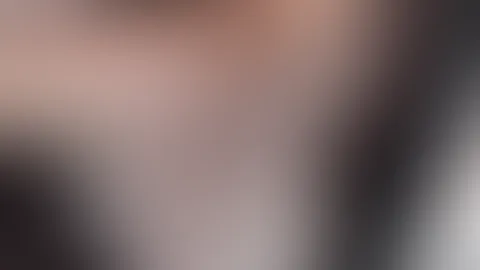 Im Bett warte ich auf dich mit heißen Dessous
