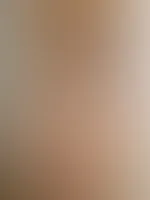 Ich bin schon ganz feucht, ziehst du mir das Höschen aus? đ€€đ„”