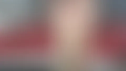 Wo sind meine geilen Fuß Liebhaber? ;) Schau dir an wie ich mit meinen geilen Nackten Füßen diesen Dildo hoch und runter w***se.... Soll dein S*****z der nächste an meinen Füßen sein? ;) Grrr schreib