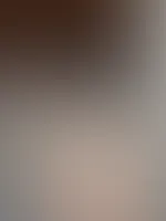 Guten Morgen🤤😈 möchtest du mir in die andere A***h Backe kneifen ?😋