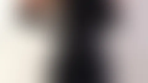 😈