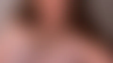 Ohne BH macht es doch immer mehr Spaß, nicht wahr?