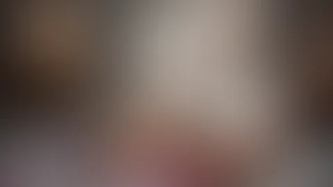 Nassgespritzter Orgasmus im Tanga