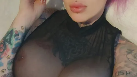 New Boobs _Öl Präsentation_