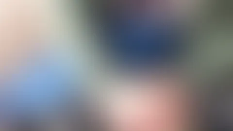 Outdoor voll ins maul und auf meine Titten gespritzt